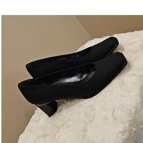 Stuart Weitzman Black Square Toe Pumps Heels Size 7.5 - Picture 2 of 9
